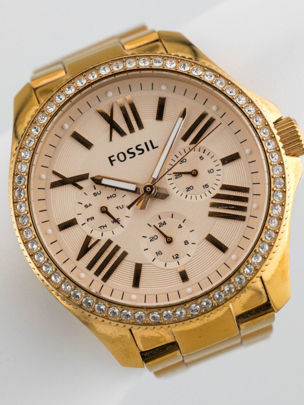 Fossil Cecile AM4483 Women’s Rose Gold Crystal Quartz Analog Watch Fresh Battery